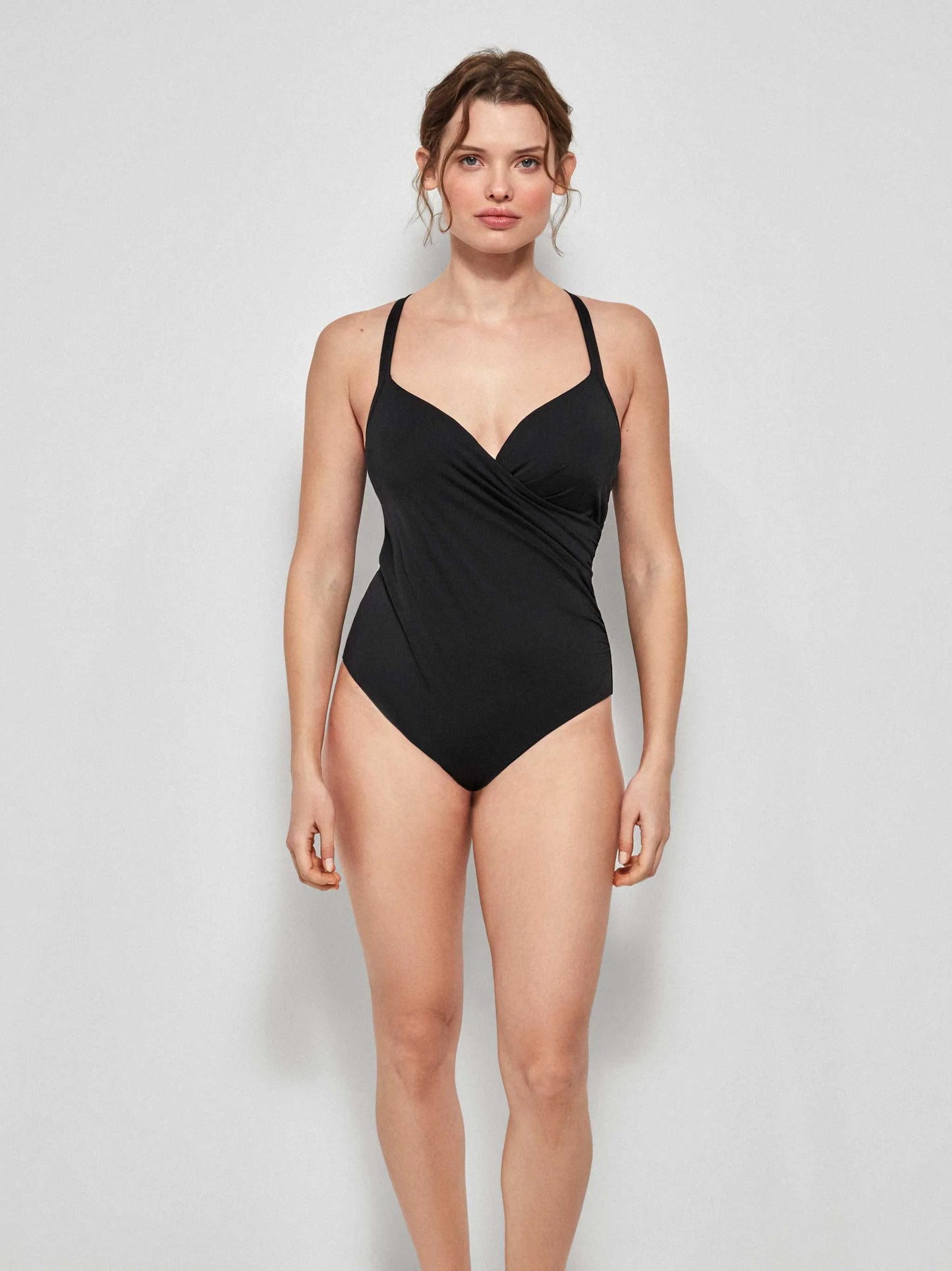 Costume Gisela contenitivo intero