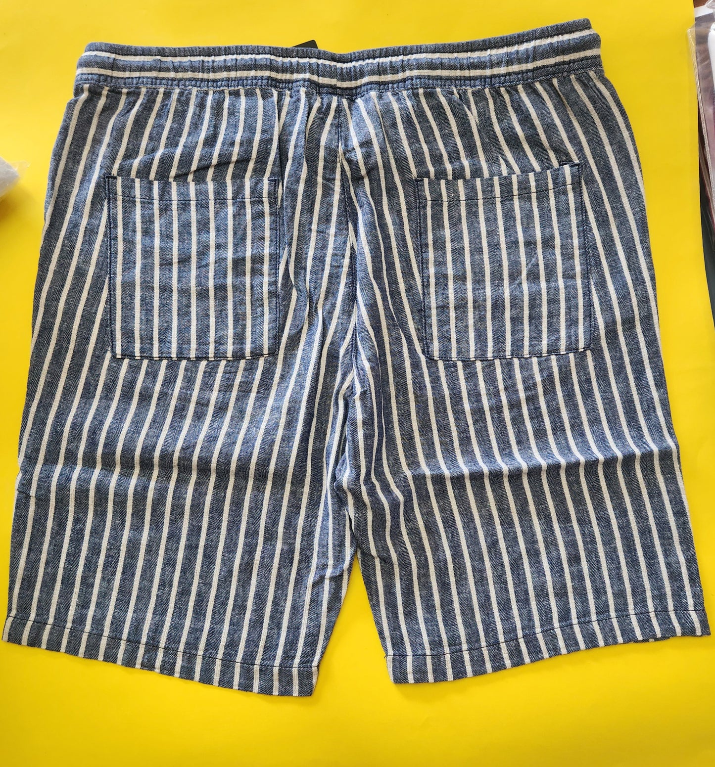 Bermuda uomo Buger lino