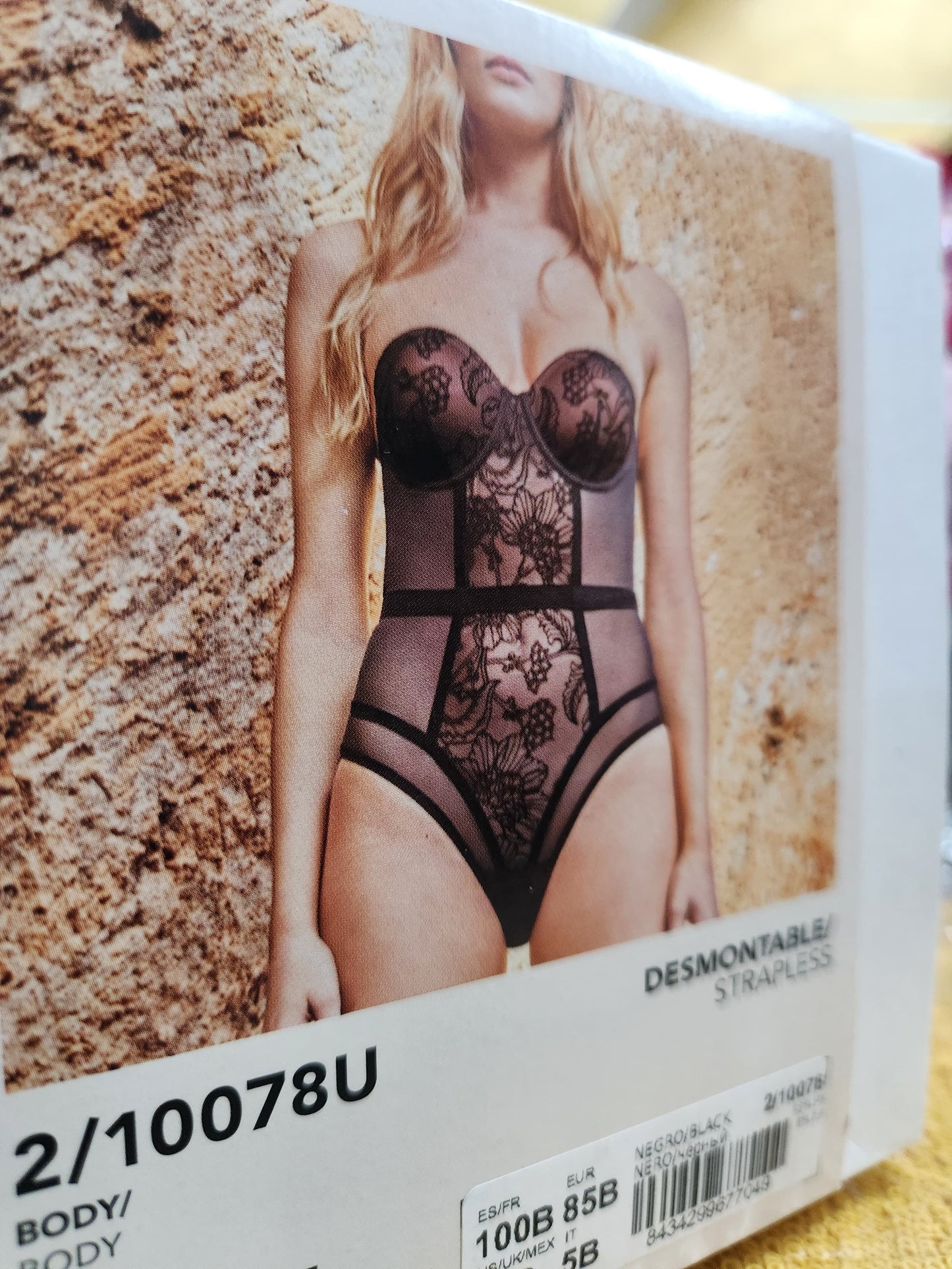 Body Gisela bretelle smontabili in tulle e pizzo 2/10078U
